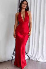 Absolutely stunning satin backless silhouette hanging neck style tight corset with zipper on the side Prom Dresses