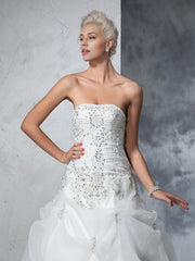 Ball Gown Strapless Beading Sleeveless Long Organza Wedding Dresses