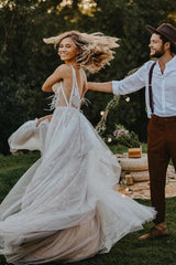 Backless V-neck A-line Wedding Dresses Appliques Tulle Bridal Gowns TN313