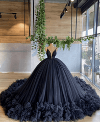 Ball Gown V Neck Tulle Black Wedding Dresses Spaghetti Straps Evening Dress