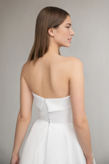 Ball Gown Wedding Dress A-line Silhouette Minimalist Dress Long Bridal Gown Off-the-shoulder Sleeveless  Bride Dress