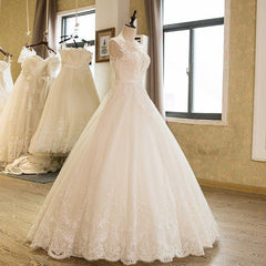 Ball Gowns Tulle High Neck Wedding Dress With Lace Applique TN0034