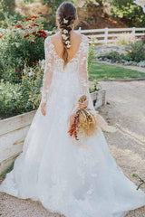 Boho A-line Long Sleeves Lace Outdoor Wedding Dresses TN319