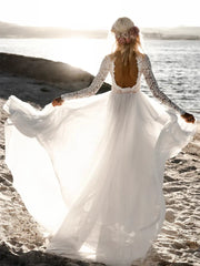 Wholesale A-Line/Princess Scoop Floor-Length Wedding Dress