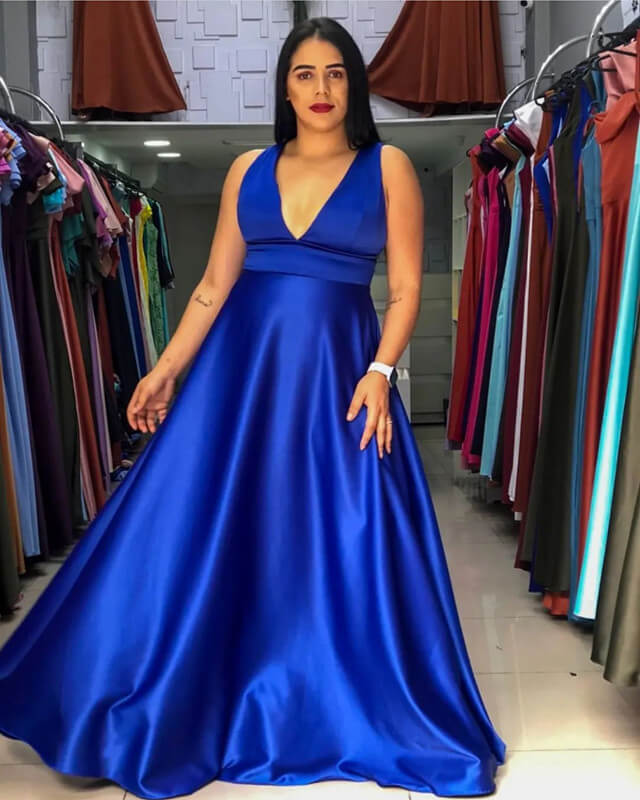 Plus Size Royal Blue Plunging Satin Bridesmaid Dresses