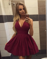 Simple Satin V Neck Homecoming Dresses