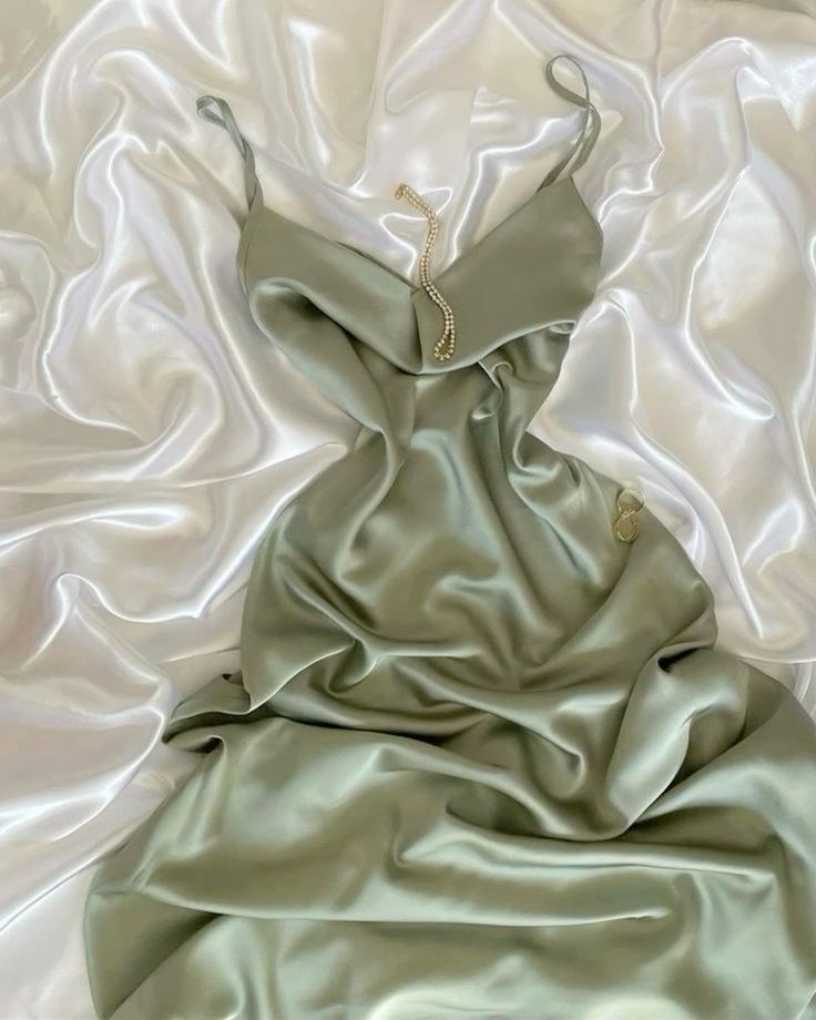 Pretty A Line Spaghetti Straps Mint Green Silk Satin Prom Dresses Long Evening Dress HZ1024