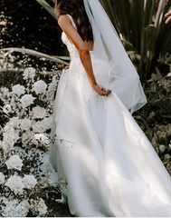 Elegant A Line Spaghetti Straps Long Satin White Prom Dresses Evening Dress HZ1024
