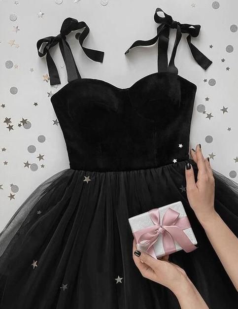 Pretty A line Straps Velvet Black Top Tulle Prom Dress Evening Dresses HZ1024