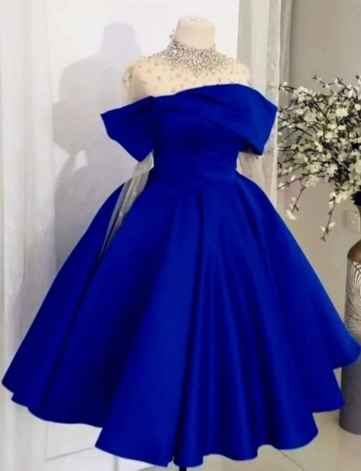 Pretty Ball Gown Royal Blue Satin Evening Dress Prom Dresses With Beads HZ1024