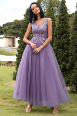A Line V Neck Purple Long Prom Dress with Appliques