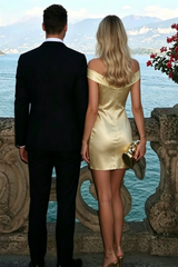Casual Off-Shoulder V-Neck Satin Pleats Tight Short Homecoming Party Dress