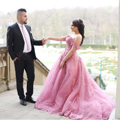 Charming Lace Appliques Prom Dresses Long Tulle Off The Shoulder Evening Gowns