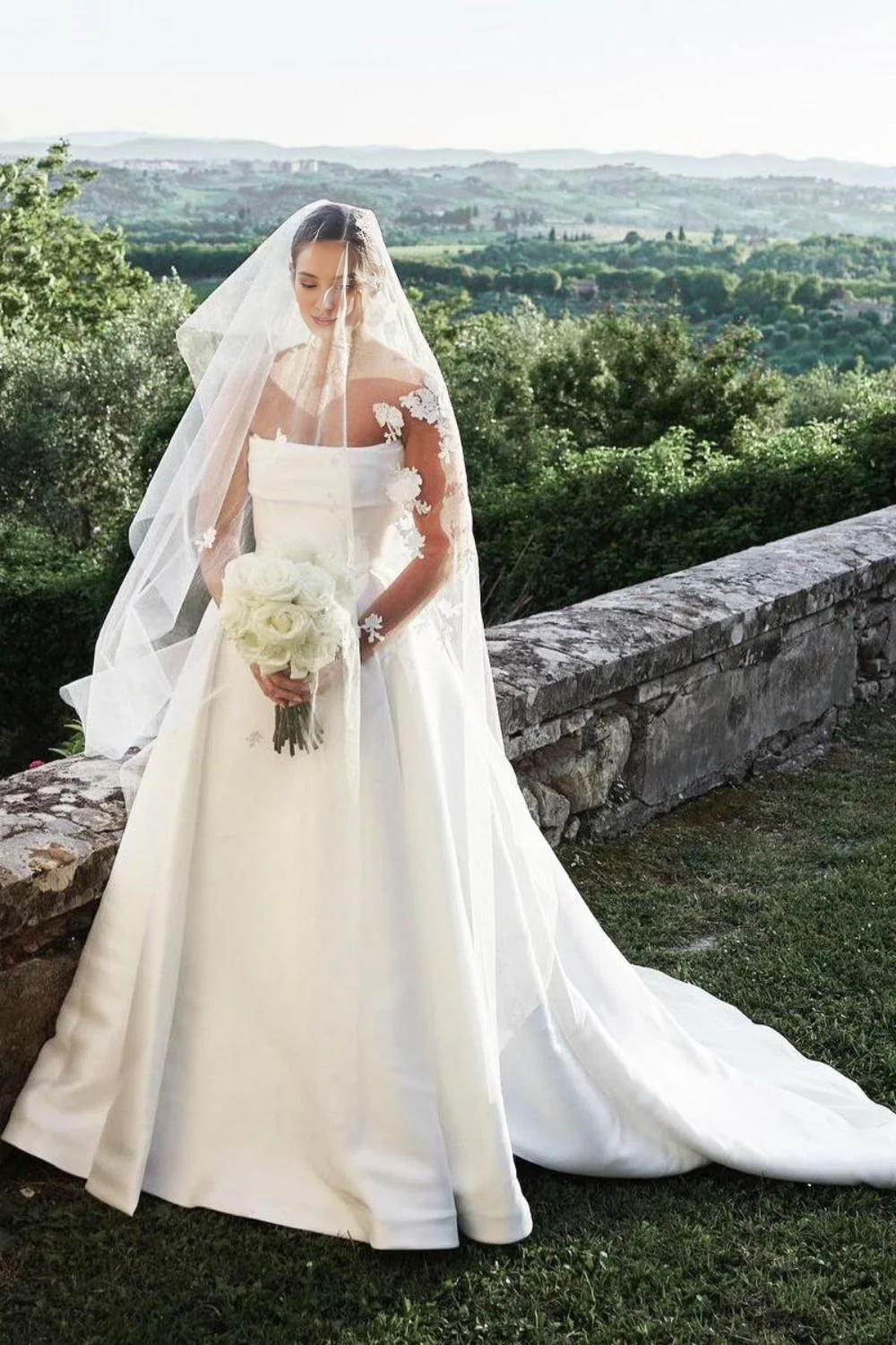 Charming A Line Strapless Long Train Wedding Dresses with Split Front/No Veils