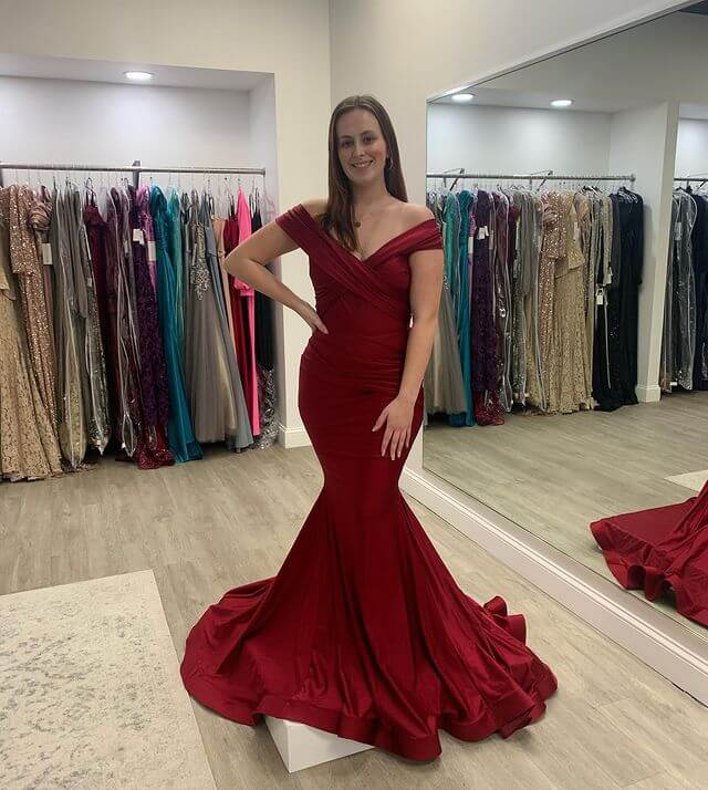 Cheap Burgundy Satin Formal Dresses Off the Shoulder 2024 Prom Dress
