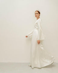 Cream White Floor Length Dress / Angle Long Sleeves Satin Wedding Gown