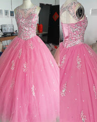 Crystal Beaded Scoop Neck Tulle Quinceanera Dresses Ball Gowns