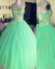 Crystal Beaded Scoop Neck Tulle Quinceanera Dresses Ball Gowns