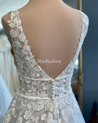 Custom made Lace Floral Vintage Wedding Dress V Neck Mermaid Bridal Gown