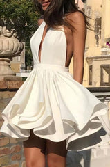Robes de retour à la maison blanches en couches en couches mignonnes en V, robes de bal courtes, robes de graduation formelles blanches, 2019
