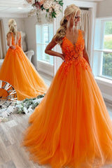Floral Appliques V-Neck Backless A-Line Prom Gown