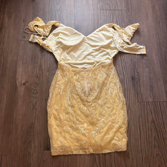 Pretty A line V Neck Yellow Sequin Formal Homecoming Dresses Short 21st Birthday Outfits Graduation Dress Mini Cocktail Dresses DH2270