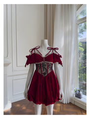 Aesthetic Ball Gown Burgundy Velvet Short Mini Feathers Formal Homecoming Dress Short Cocktail Outfits Graduation Dress Mini Hoco Dress DH2294