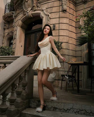 Pretty A line Square Neck Champagne Satin Formal Homecoming Dresses Short 16th Birthday Outfits Graduation Dress Mini Cocktail Dresses DH2466