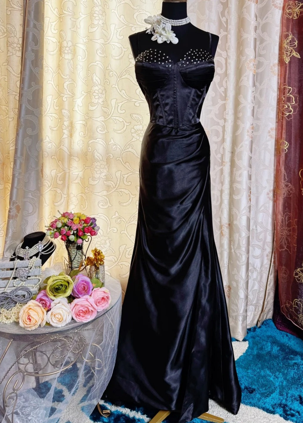 Elegant Black Long Prom Dresses Satin Spaghetti Straps Sheath Evening Dress Sleeveless Birthday Dress DP04906
