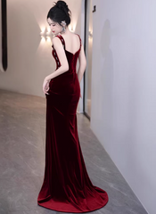 Chic Burgundy Prom Dress Spaghetti Straps Velvet Sheath Long Evening Dress DP05288