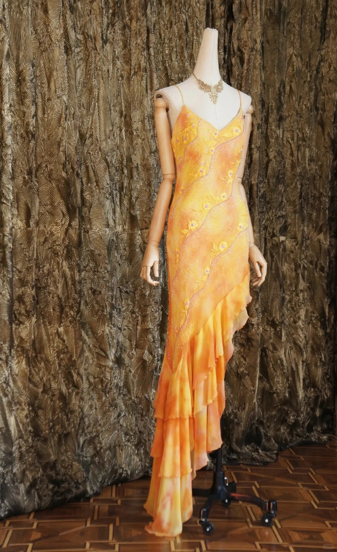Vintage Spaghetti Strap Sheath Chiffon Beaded Long Yellow Evening Dress Sweet 16 Dress DP2902