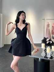Glam V-neck A-Line Satin Short Prom Dresses, Black Homecoming Dresses DP3135