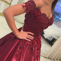 Elegant Ball Gown Prom Dresses Off The Shoulder Lace Beaded