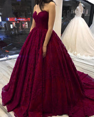 Elegant Lace Quinceanera Dresses Sweetheart Ball Gown