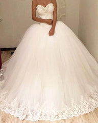 Elegant Lace Wedding Ball Gown Dress Beaded Sweetheart