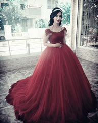 Elegant Quinceanera Dresses Tulle Appliques Ball Gown