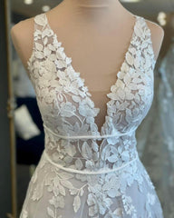 Elegant Lace Applique A Line Real Wedding Gowns V Neck Sleeveless