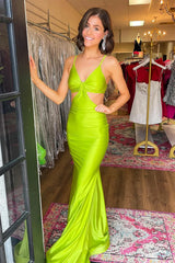 Elegant Red Mermaid Satin Spaghetti Straps Cut-out Long Prom Dress