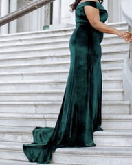 Plus Size Velvet Bridesmaid Dresses Mermaid Off Shoulder