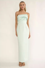 Exquisite lining without shoulder straps, pleated details, back with zipper Prom Dresses