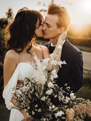 Glamorous A-line Wedding Dresses Backless Chiffon Bridal Gowns Simple Beautiful