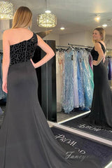 Black Mirror Sequin Slit Prom Dress with One Shoulder