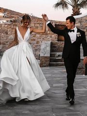 A-Line Wedding Dresses V Neck Court Train Satin Sleeveless Simple Sexy with Sashes  Ribbons Split Front