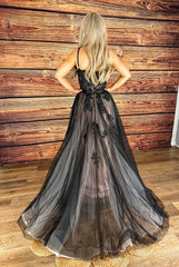 Weitese Dress Formal Women's Dresses A-LinePrincess Wedding Dress Spaghetti Straps Floor Length Tulle V Neck With Train Prom Dress Stores