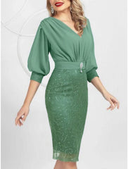 Sheath / Column Mother of the Bride Dress Wedding Guest Party Elegant V Neck Knee Length Chiffon Lace Half Sleeve with Sequin Split Front