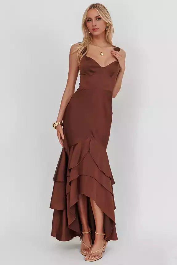 Gorgeous lining, layered ruffle hem, mermaid hem, silhouette with side zipper Prom Dresses