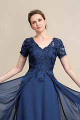 A Line V Neck Long Mother of Bride Dress with Appliques