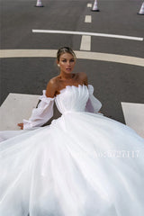 Strapless Ruched Bodice Ball Gowns Organza Wedding Dress
