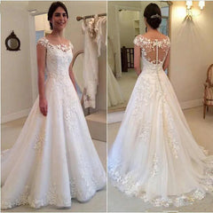 DREAM Customized Elegant Appliqued Wedding Dresses Vintage Lace Bride Gown