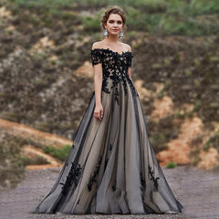 Off the Shoulder Short Sleeves Lace Applique A-line Wedding Dress